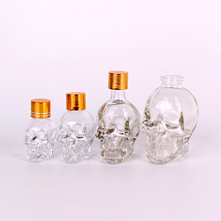 15ml 30ml 50ml 100ml skull shape essential oil aroma glass cosmetic bottle