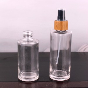 Hot sale 100ml 120ml cosmetic perfume glass spray bottle with bamboo spray mist