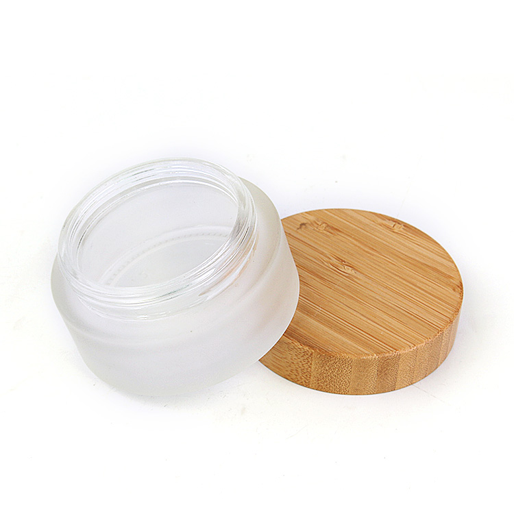 Yannee Plastic Cosmetic Containers with Bamboo Wooden Lids,White Empty  Cosmetic Jar Body Lotion Refillable Candy Frost,250ML 