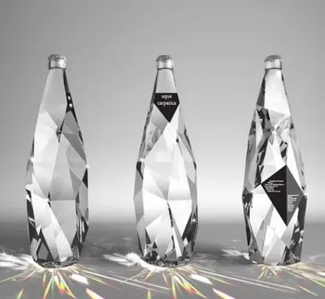 350ml 500ml 750ml Diamond Shape Unique Design Glass liquor Spirit Bottle with screw cap