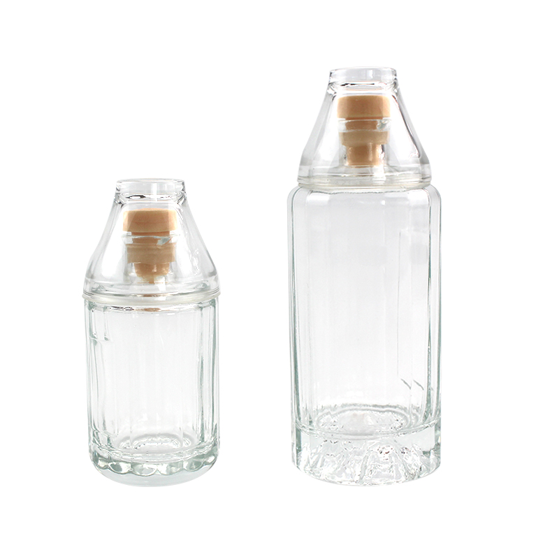 Customized 100ml 250ml spirit gin whisky vodka brandy liquor clear glass bottle