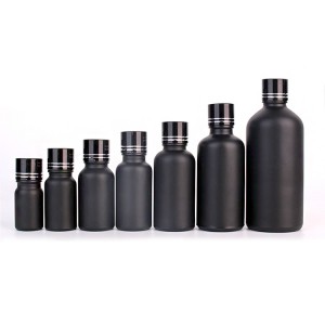 Set of 7 black glass spray bottles for essential oils with sprayers pump lid
