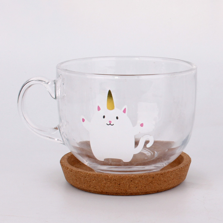 chubby round clear glass tea juice mug with wood saucer