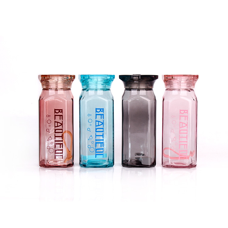 Custom high quality 360ml square popular glass water bottle