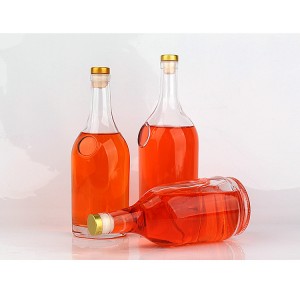 Empty clear 750ml vodka brandy whisky glass wine liquor bottle