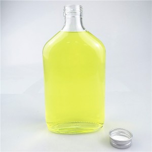 clear glass bottles 500ml liquor square with customized shapes