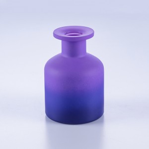 Aroma colorful diffuser bottle with rattan