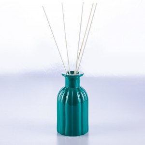 300ml green glass reed diffuser bottle