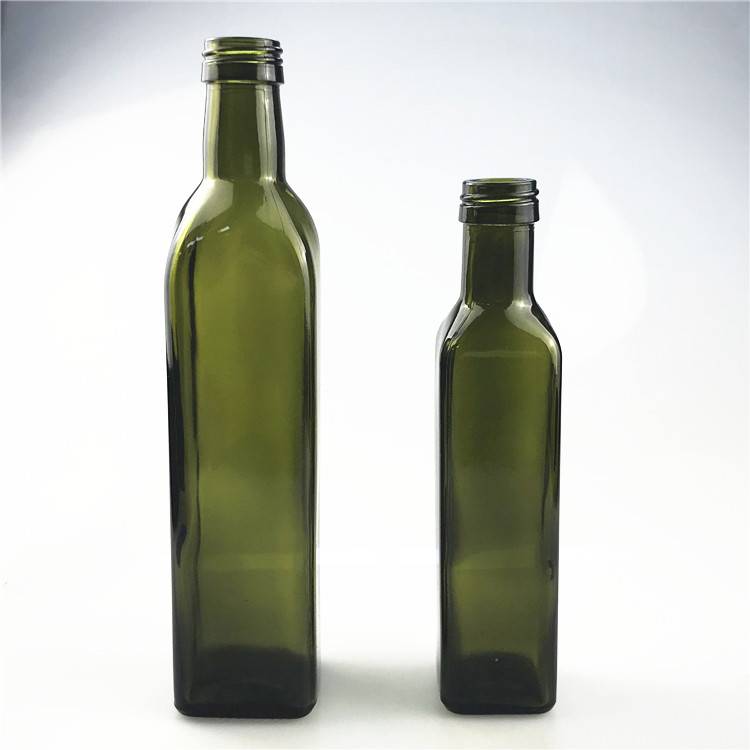 glass olive oil bottle 