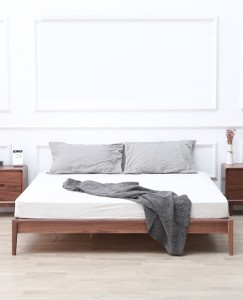 Põhjamaade stiilis täispuidust must pähkel ilma voodiraamita seljatoeta lühike kaasaegne minimalistlik tatami voodi 0010