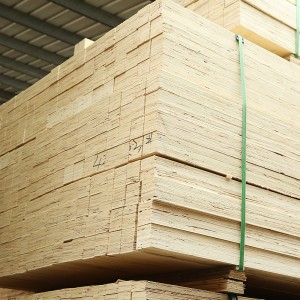 Striscia di legnu in legnu massiu senza fumigazione LVL 0547