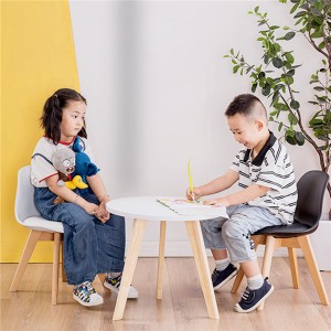 子供用椅子無垢材背もたれライティングチェア幼稚園シート学習スツール0404