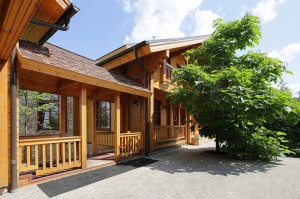 Profesional Dibangun Courtyard Farmhouse Villa Log Cabin-0004