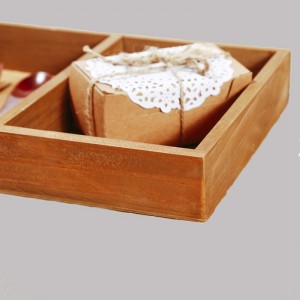 Retro masivní borovice, třímřížkový úložný box na oběd 0422