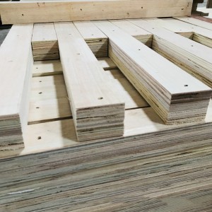 បញ្ជូនបន្ត បន្ទះក្តារបន្ទះ LVL Packing Board Plywood 0494