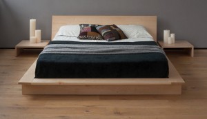 Šiaurės šalių masyvo japoniško tatamio pagrindinis miegamasis su dvigule graikinių riešutų šiuolaikiška minimalistinė didelė lova 0015