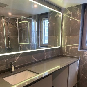 Neredzams alumīnija sakausējuma apmales LED viedais vannas istabas spogulis 0655