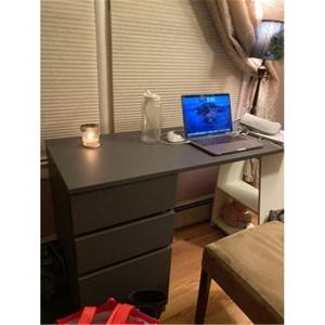 Simple Living Como Modern Writing Desk na may Storage 0362