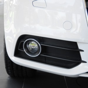 gril kabus S1 RS1 N atau garisan S dengan lubang untuk Audi A1 S1 2011-2015