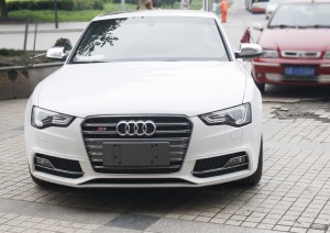 RS5 style front bumper grill for Audi A5 S5 B8.5 honeycomb grill RS frame quattro
