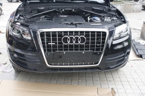 Audi Q5 gbanwere na RSQ5 SQ5 B8 n'ihu bompa grille 2010 2011 2012