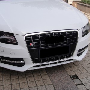 I-RS4 ngaphambili igrile ye-Audi A4 S4 B8 i-honeycomb mesh bumper grille RS quattro