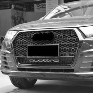 RSQ7 SQ7 radiator Honeycomb grille ສໍາລັບ Audi Q7 SQ7 2016-2019 ປີ້ງກັນໄພຫນ້າ
