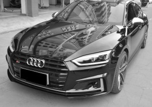 RS5 የማር ወለላ ግሪል ለ Audi A5 S5 B9 Auto ክፍሎች የፊት grille ABS ቁሳዊ