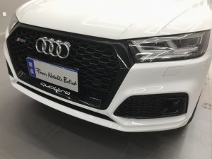 RSQ5 SQ5 style grill alang sa Audi Q5 SQ5 B9 honeycomb front grille