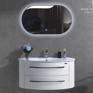Valge kumer kaasaegne PVC vannitoakapp akrüülist kraanikauss ja peegel