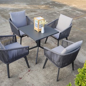 Outdoor Dining Set Ropes Patio Furniture with Table for Lawn Garden Backyard Deck Patio