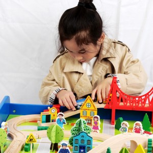 سب سے زیادہ فروخت ہونے والی 88pcs لکڑی کی ٹرین ٹریک کھلونا سیٹ ٹیبل کھلونا بچوں کے تعلیمی کھلونے