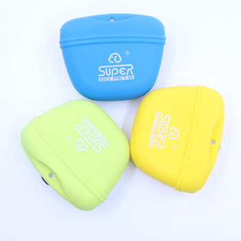 Factory wholesale Outsourcing Agent Service Yiwu - Dog Training Bag Hands Free Treats Pouch with Belt Clip and Magnetic Closing Silicone Dog Treat Pouch Outdoor Pet Food Pocket – Sellers Union