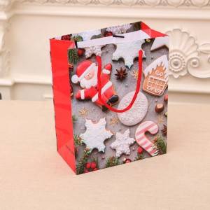 Wholesale Cheap Christmas Gift Recycled Paper Bag