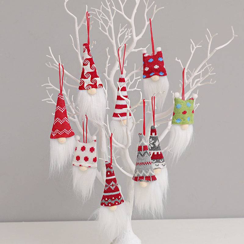 Top Suppliers How To Buy Products From Yiwu - Christmas Decoration Ball-Pointed Hat Faceless Doll Pendant – Sellers Union