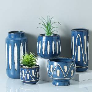 Los floreros de cerámica azules venden al por mayor la decoración del hogar de Bodyvase