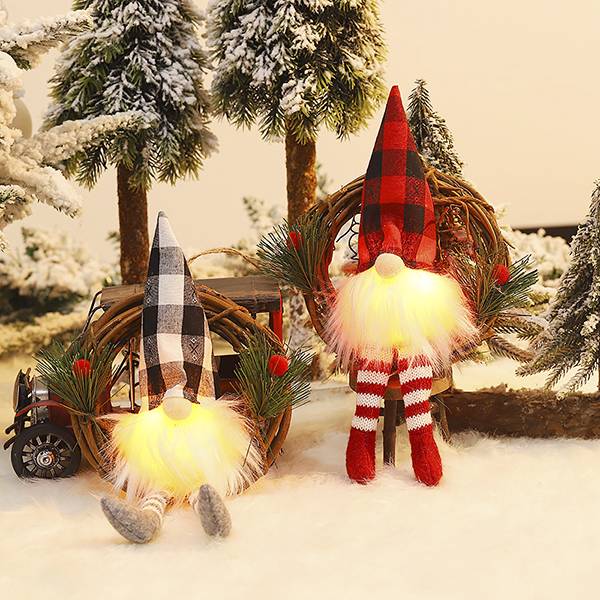 Factory For Distribution Service Provider China - Decor Plush Christmas Tree Ornaments LED Gnome Christmas Doll – Sellers Union