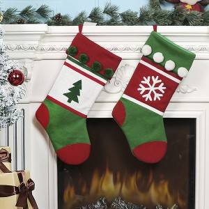 ຖົງເຂົ້າຫນົມອົມວັນຄຣິດສະມາດ Christmas Tree Red Green Socks Pendant
