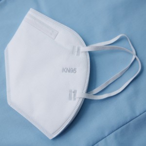 Professional personal protection breathable white disposable kn95 mask 4 ply face masks