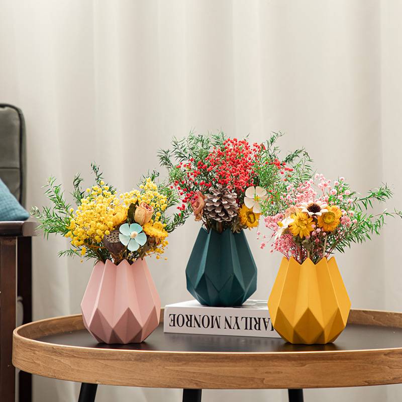 Manufacturer for Agente de compra de China - Origami Ceramic Vase Decoration Dried Flower Decoration – Sellers Union