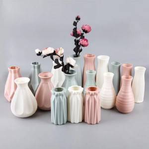 Plastic Vase PE Vase Dried Flowers Vase Wholesale