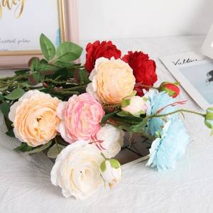 Hoa hồng 3 hoa nhân tạo trang trí tường đám cưới