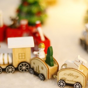 Christmas Decoration Wooden Small Train Christmas Gifts