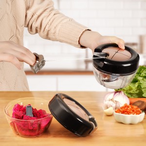 Ръчна многофункционална резачка за зеленчуци с 3 остриета Кухненски инструменти