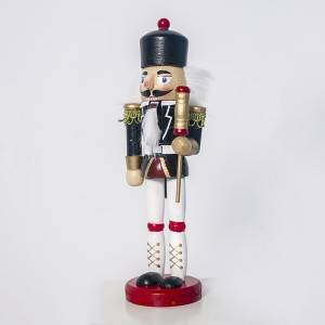 Christmas Decoration Wooden Painted Walnut Soldier