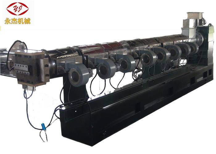 Underwater Pelletizer Single Screw Extruder Machine For Plastic Raw Material Dye