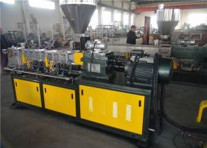 Horizontal Double Screw Polymer Extrusion Machine With Vacuum Venting System
