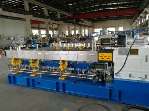 Fully Automatic PET Recycling Machine , High Output 300kg PET Pelletizer
