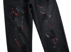 Black simple ripped men’s jeans personalized spray paint