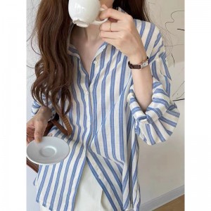 2022 factory custom new plus-size women’s fashion blue and white striped shirt